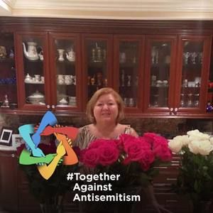 Meet your Posher, Alla